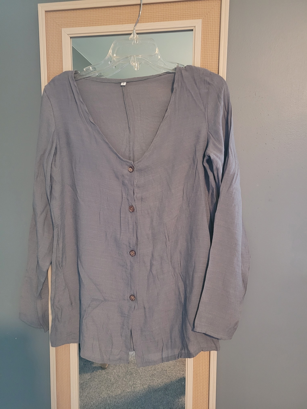 Women's Button-Front V-Neck Long Sleeve Top - Gray